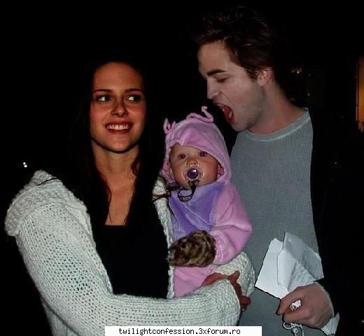 Noutati - barfa noua...cika kristen e insarcinata cu - �Bella-Kristen Stewart.